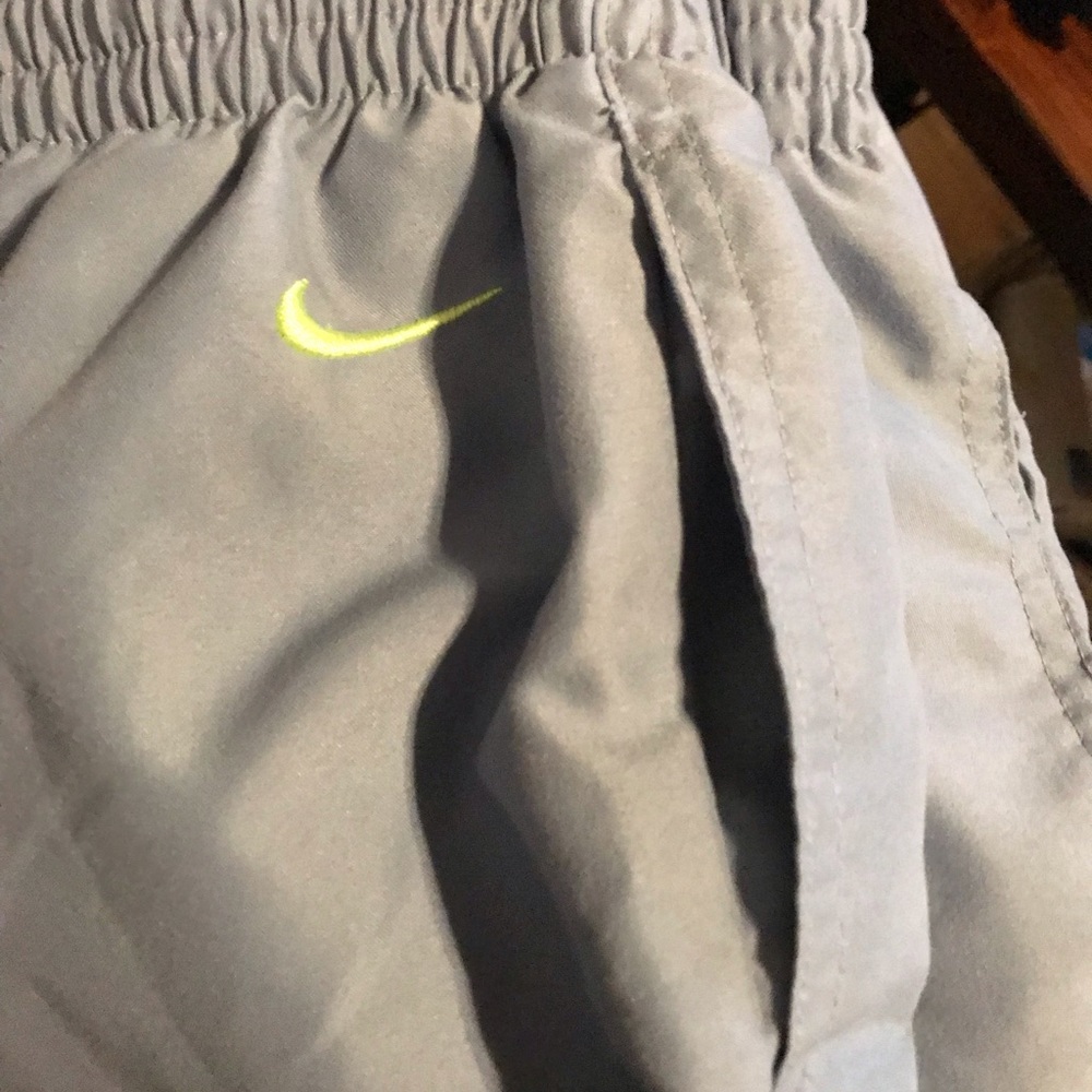 Kids Nike shorts - Picture 5 of 7